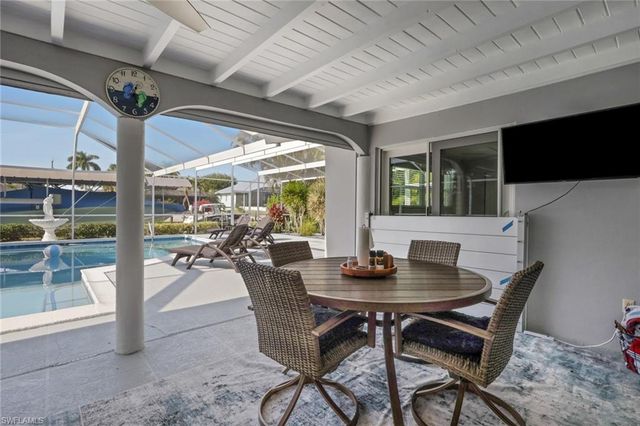 5356 Delano CT, Cape Coral, FL 33904