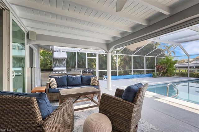 5356 Delano CT, Cape Coral, FL 33904