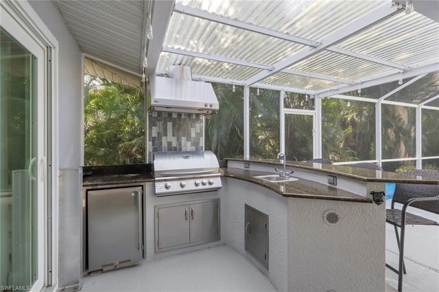 5356 Delano CT, Cape Coral, FL 33904