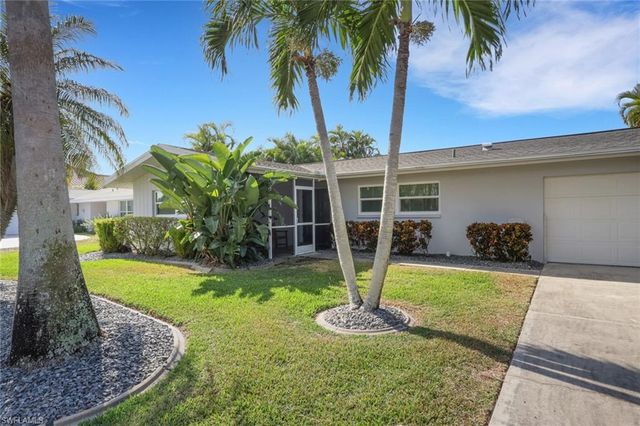 5356 Delano CT, Cape Coral, FL 33904