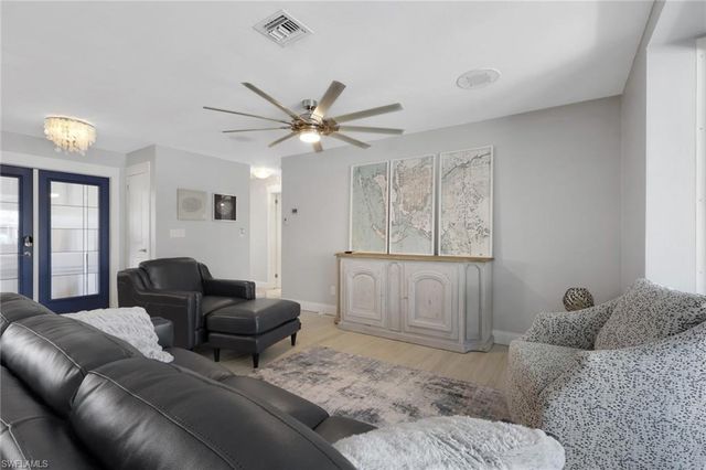 5356 Delano CT, Cape Coral, FL 33904