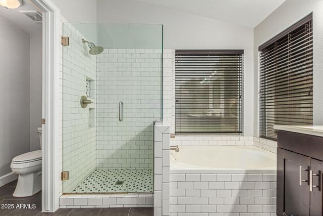 3160 S LAGUNA Drive, Chandler, AZ 85248