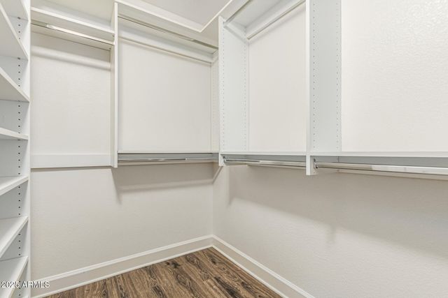 3160 S LAGUNA Drive, Chandler, AZ 85248