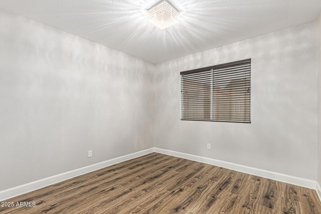 3160 S LAGUNA Drive, Chandler, AZ 85248