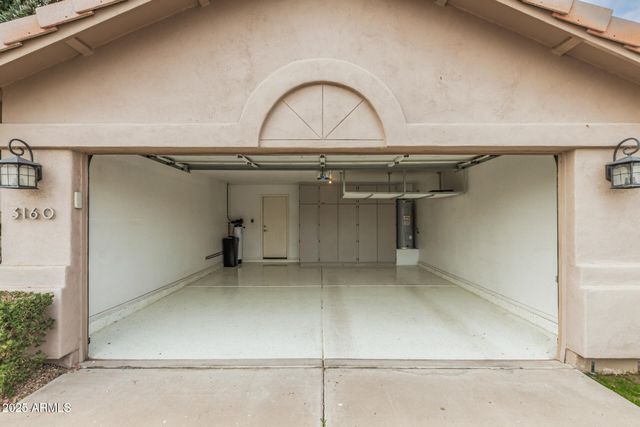 3160 S LAGUNA Drive, Chandler, AZ 85248