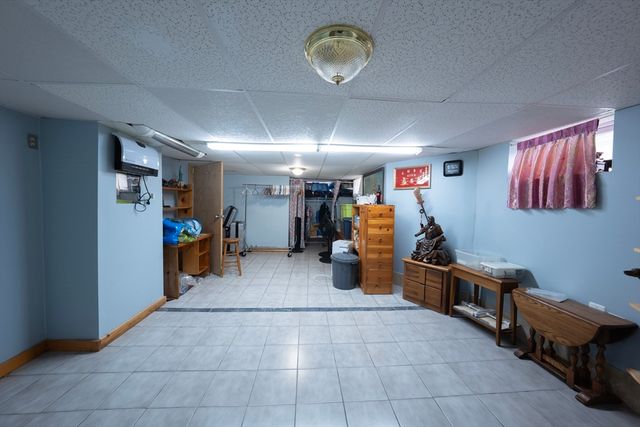 162 Glendale Rd, Quincy, MA 02169