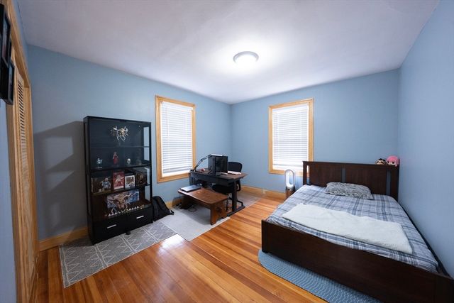 162 Glendale Rd, Quincy, MA 02169