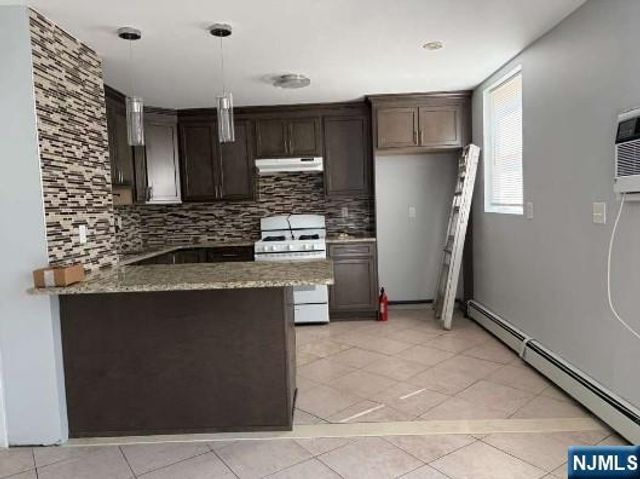 60 Ivy Street 1B, Kearny, NJ 07032