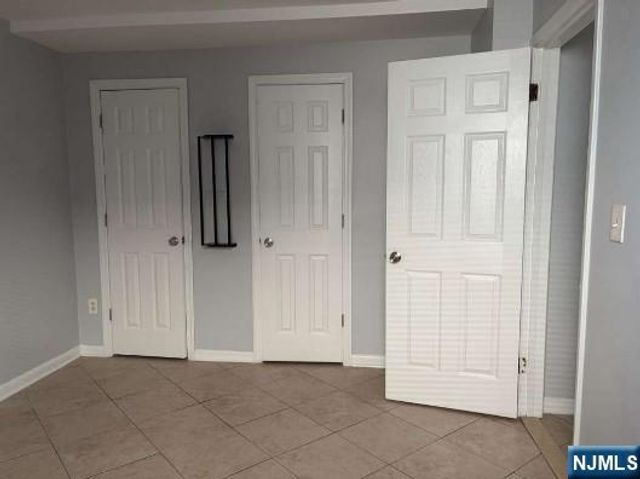 60 Ivy Street 1B, Kearny, NJ 07032