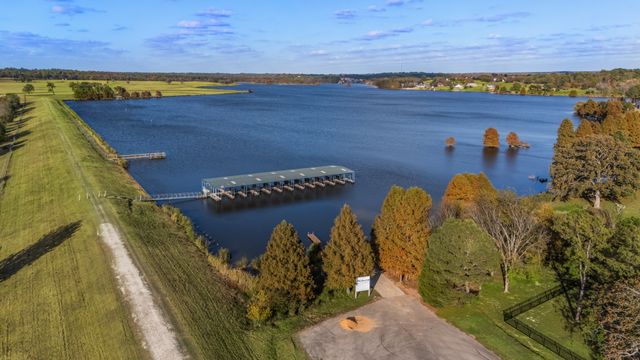 4651 Grand View Drive, Athens, TX 75752