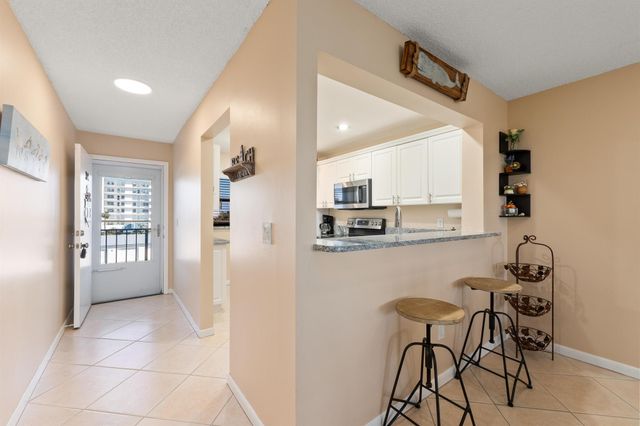 5155 N Highway A1a Highway N 314, Hutchinson Island, FL 34949