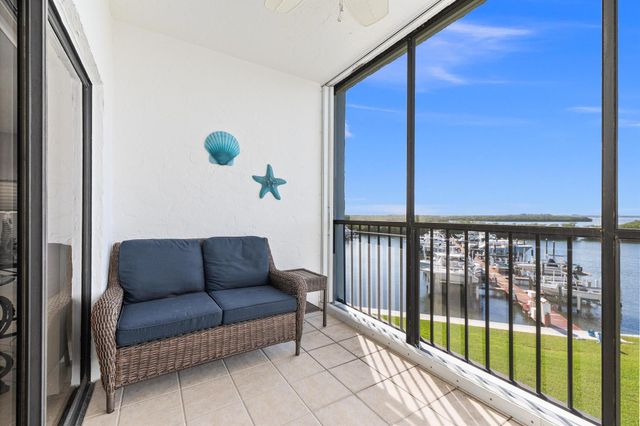 5155 N Highway A1a Highway N 314, Hutchinson Island, FL 34949