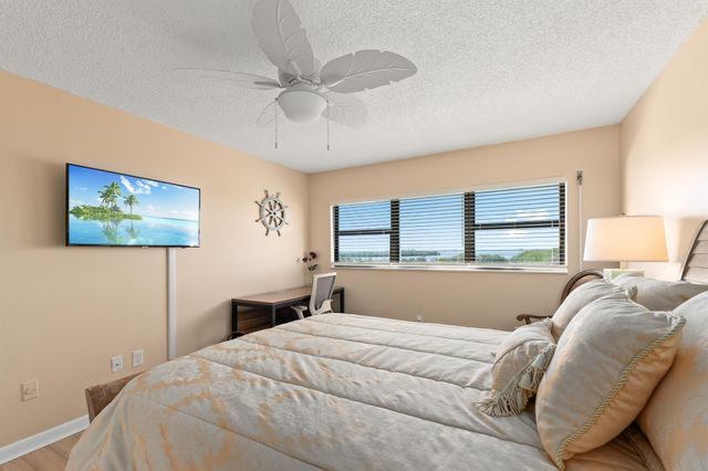 5155 N Highway A1a Highway N 314, Hutchinson Island, FL 34949