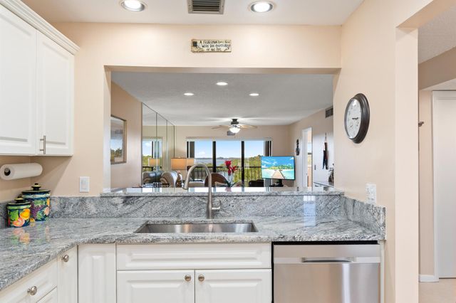5155 N Highway A1a Highway N 314, Hutchinson Island, FL 34949
