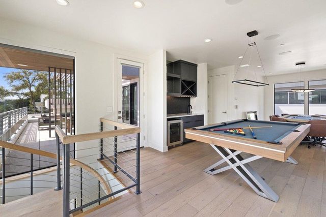 4811 Timberline DR, Austin, TX 78746