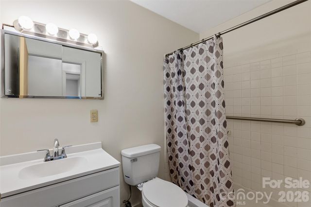 68 Imperial Court, Asheville, NC 28803