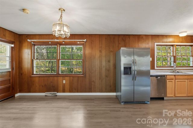 68 Imperial Court, Asheville, NC 28803