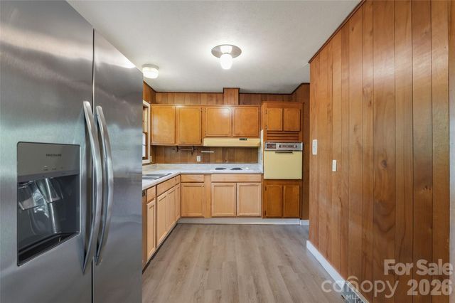 68 Imperial Court, Asheville, NC 28803