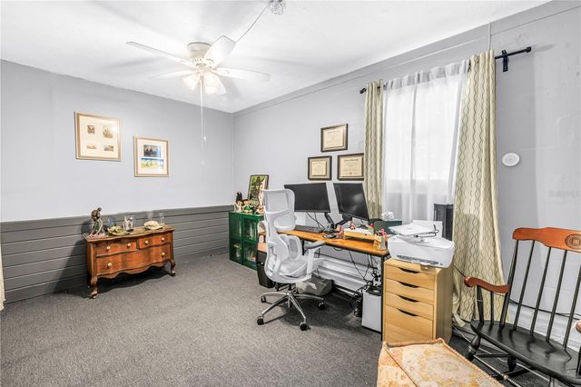 5698 24TH TERRACE N, St Petersburg, FL 33710