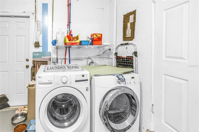 5698 24TH TERRACE N, St Petersburg, FL 33710