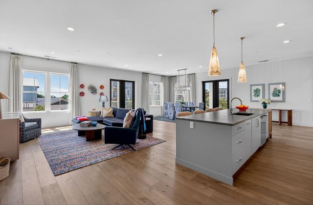 301 Longshore Street 421, Charleston, SC 29492