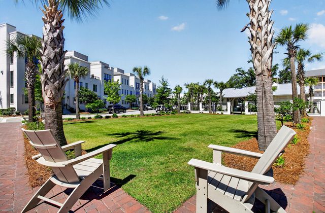 301 Longshore Street 421, Charleston, SC 29492