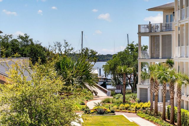 301 Longshore Street 421, Charleston, SC 29492
