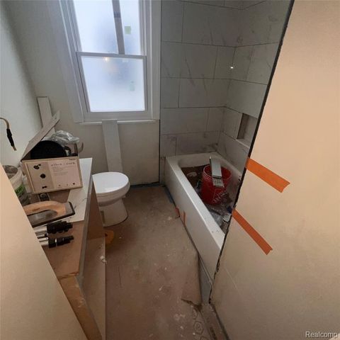 18801 Margareta Street, Detroit, MI 48219