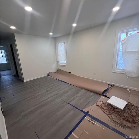 18801 Margareta Street, Detroit, MI 48219