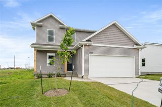 1502 E Girard Avenue, Indianola, IA 50125