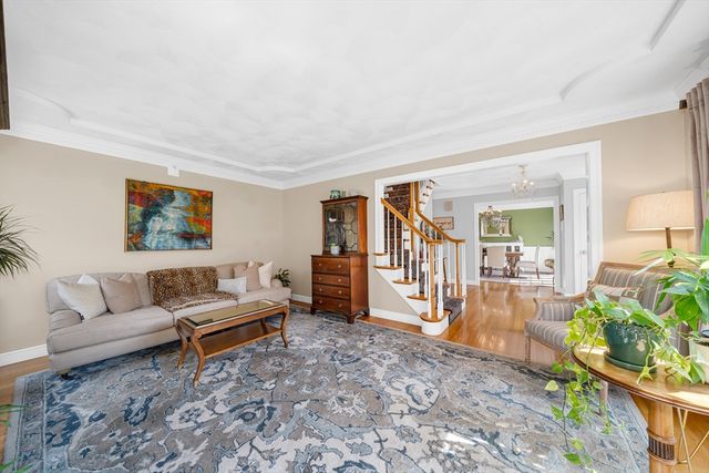 43 Oxbow Cir, North Andover, MA 01845