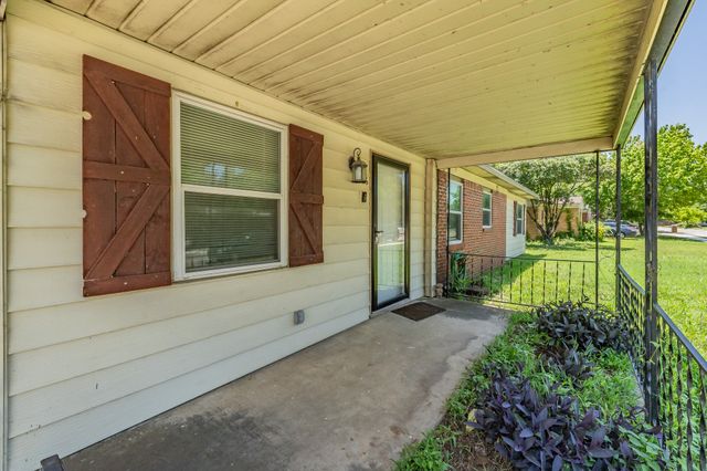 1106 Sunnyvale Drive, Arlington, TX 76010