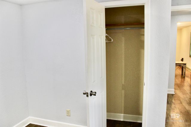 24561 Peavy Lane, Robertsdale, AL 36567