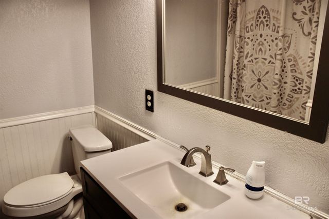 24561 Peavy Lane, Robertsdale, AL 36567