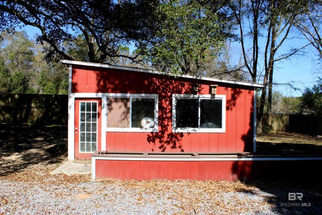 24561 Peavy Lane, Robertsdale, AL 36567