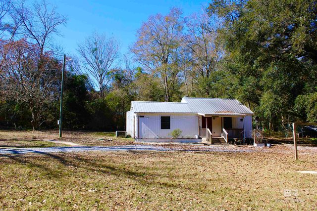 24561 Peavy Lane, Robertsdale, AL 36567