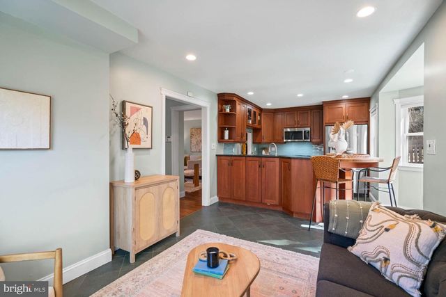 5305 WAKEFIELD RD, Bethesda, MD 20816