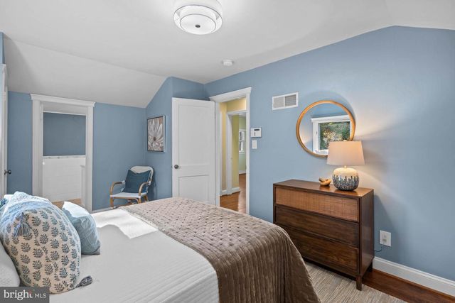 5305 WAKEFIELD RD, Bethesda, MD 20816