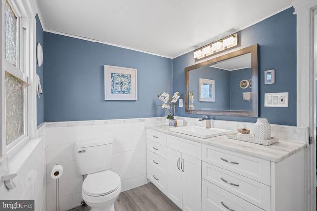 5305 WAKEFIELD RD, Bethesda, MD 20816