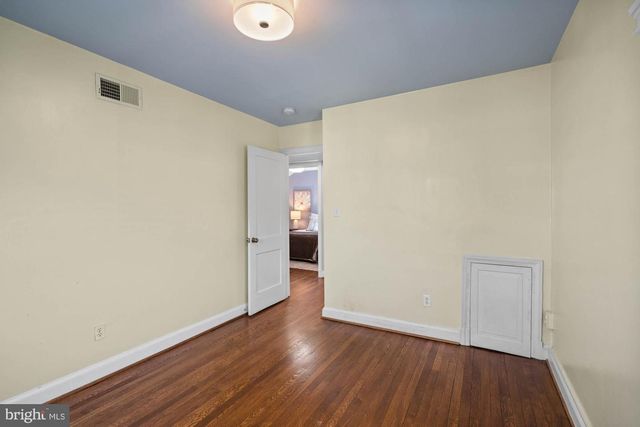 5305 WAKEFIELD RD, Bethesda, MD 20816