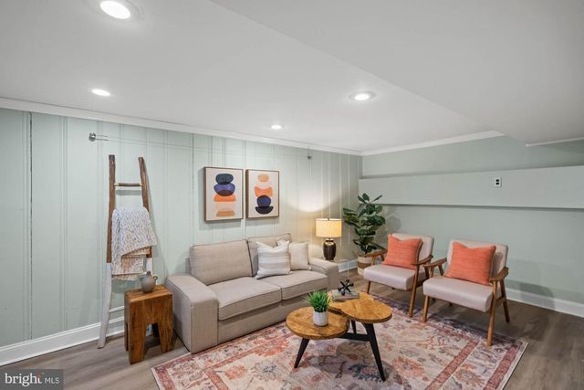 5305 WAKEFIELD RD, Bethesda, MD 20816