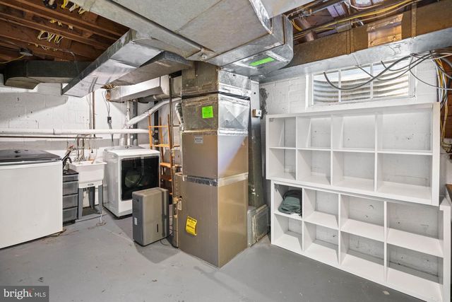 5305 WAKEFIELD RD, Bethesda, MD 20816