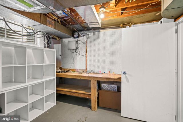 5305 WAKEFIELD RD, Bethesda, MD 20816