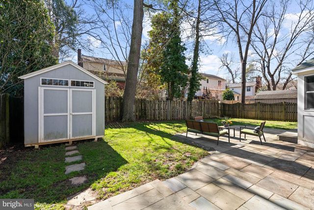 5305 WAKEFIELD RD, Bethesda, MD 20816