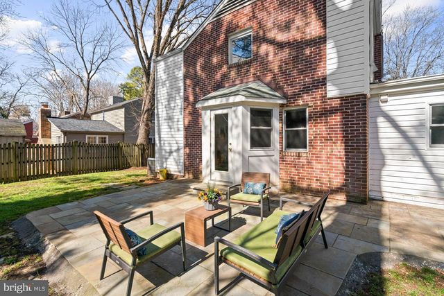 5305 WAKEFIELD RD, Bethesda, MD 20816