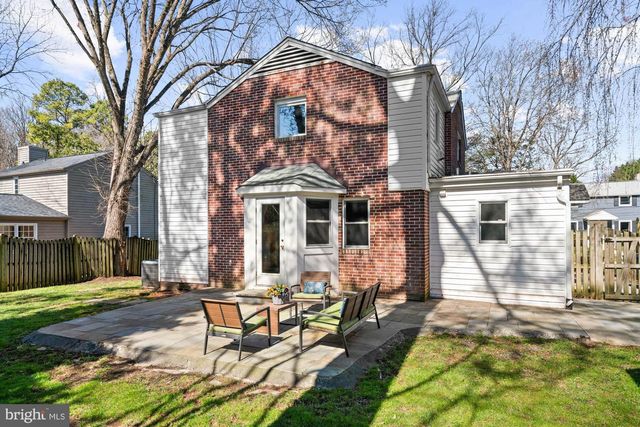 5305 WAKEFIELD RD, Bethesda, MD 20816