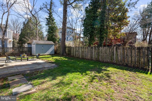 5305 WAKEFIELD RD, Bethesda, MD 20816