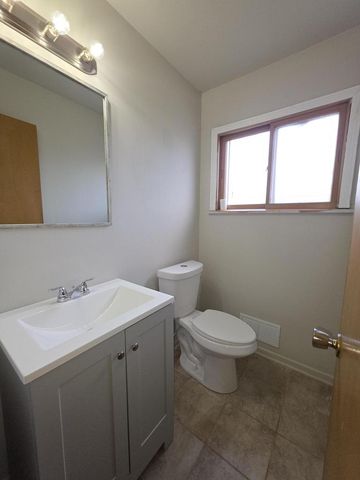 8534 W Villard AVENUE, Milwaukee, WI 53225