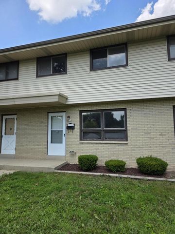 8534 W Villard AVENUE, Milwaukee, WI 53225