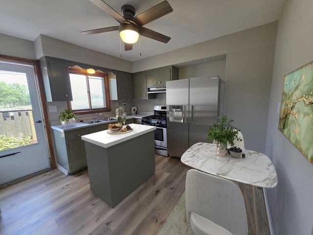 8534 W Villard AVENUE, Milwaukee, WI 53225